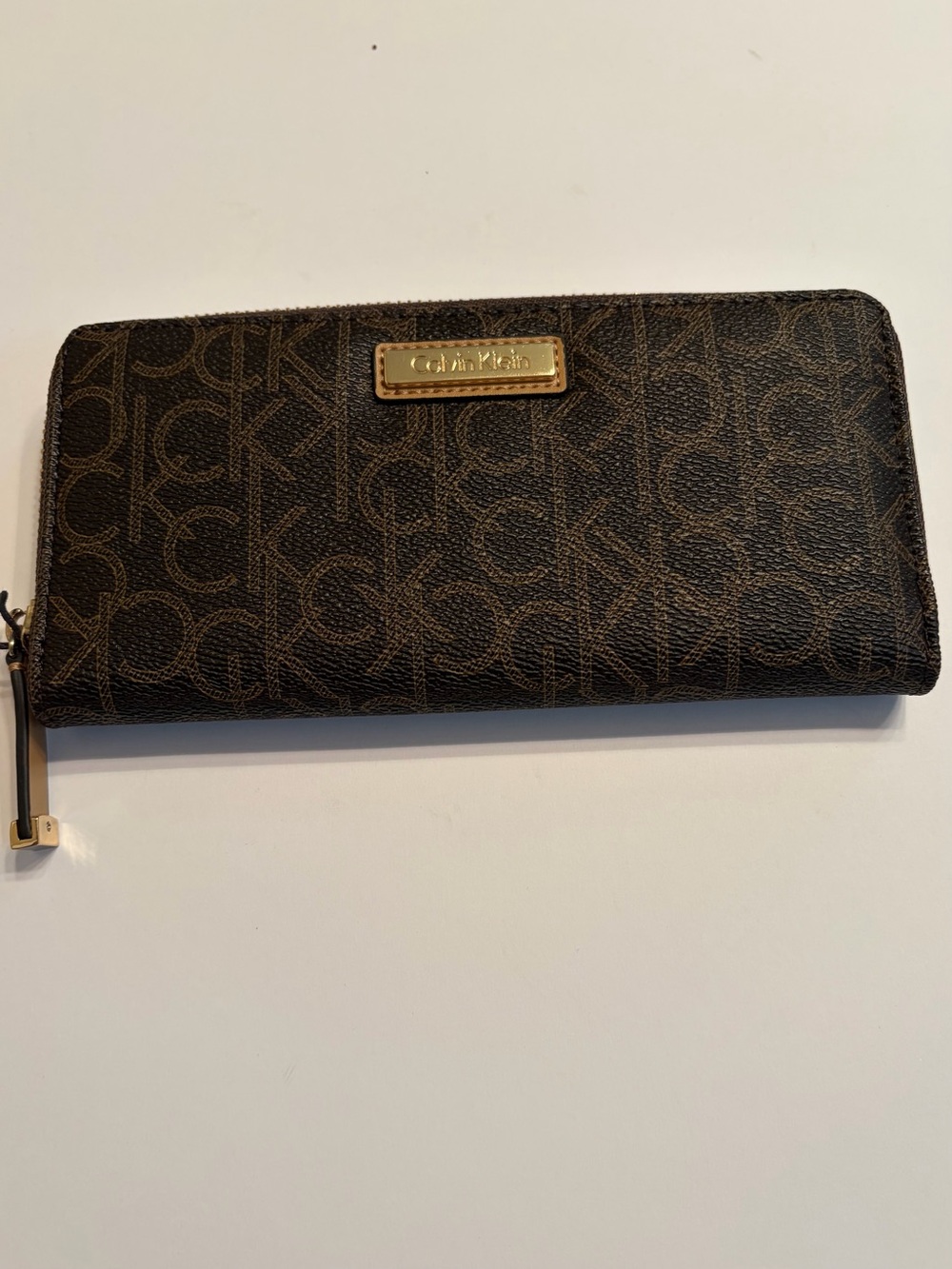 Calvin Klein Dark Brown Logo Zip Wallet with Gold Plaque